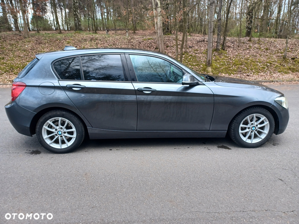 BMW Seria 1 118i - 22