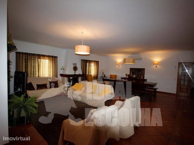 MORADIA V4 ALVOR 1200 000€-13