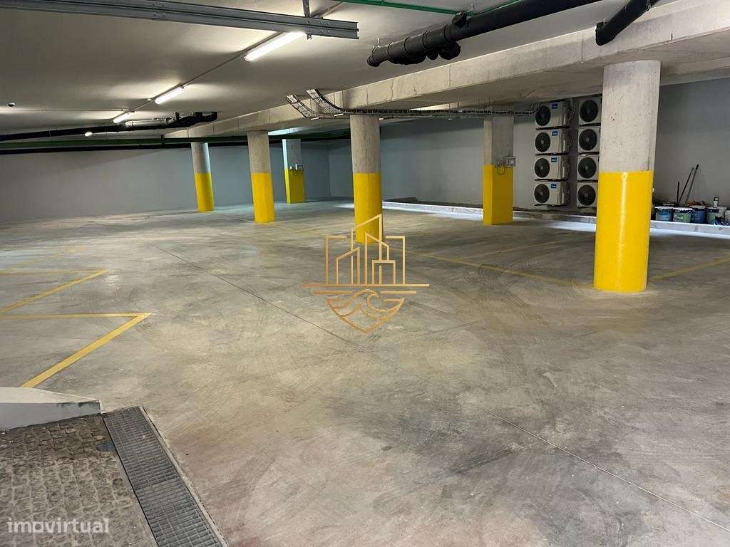 Apartamento T0+1 Turnkey Premium com Garagem e Duas Varandas — Centro-27
