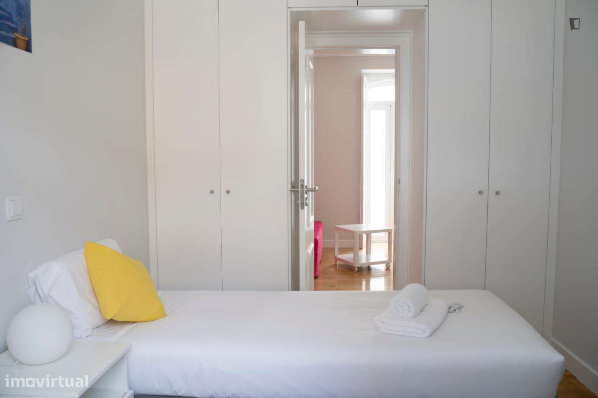 Apartamento com 2 quartos - localizado em Arroios Lisbon - Grande imagem: 5/11