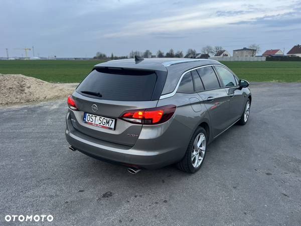 Opel Astra V 1.6 T Elite S&S - 9