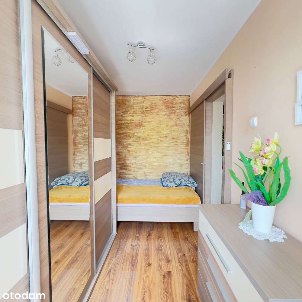 3 pokojowe mieszkanie z balkonem i m. postojowym-3