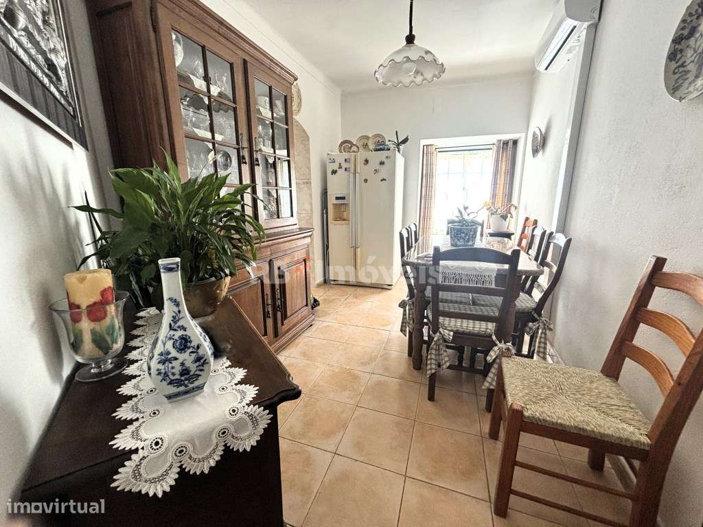 Moradia T3, no centro do Sardoal-11