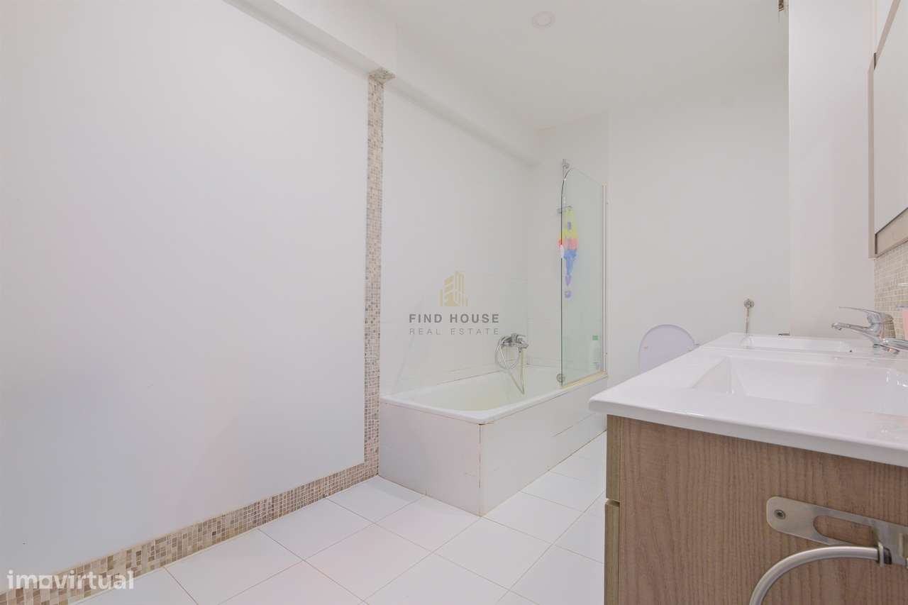 Vende-se apartamento T3 na Rinchoa, Rio de Mouro-18