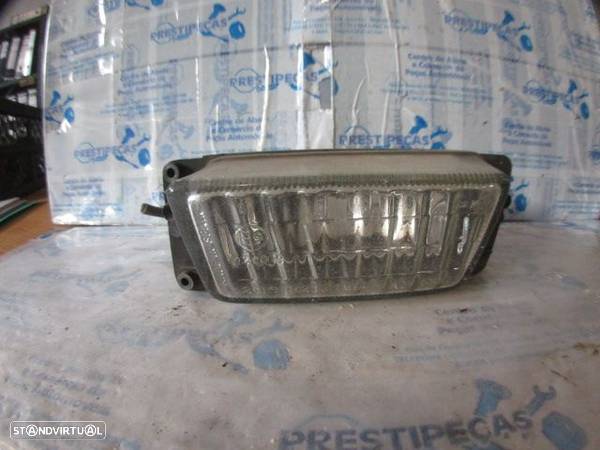 Farol Nevoeiro 96162100 SEAT IBIZA II 1996 1.9D 68CV 3P BRANCO FE HELLA - 1