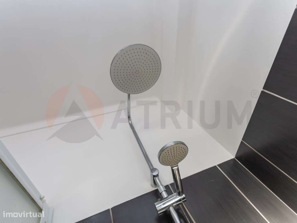 Oportunidade Imperdível, Ideal para investimento ou habitação.-14