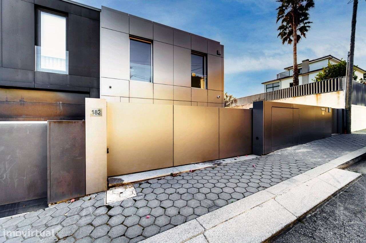 V.N.Gaia - Fantástica V4 (4 suites) c/430m2, piscina - Lote c/1370m2-2