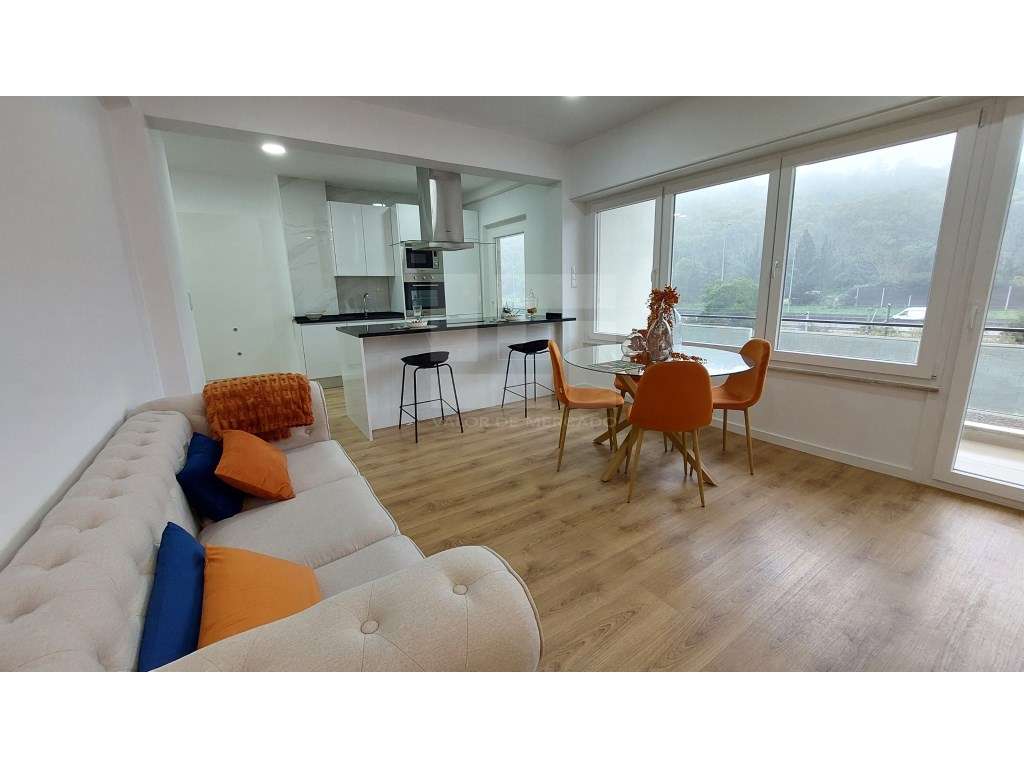 Apartamento T3 em Benfica com Varanda | Remodelado | 2 Elevadores |... - Grande imagem: 5/29