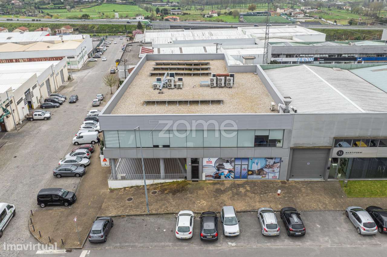 Loja - Parque Industrial Sequeira - Grande imagem: 3/21