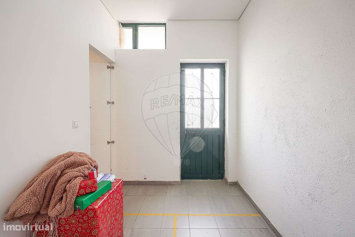 Loja Arrendada | Centro de Ílhavo | 89m2-11