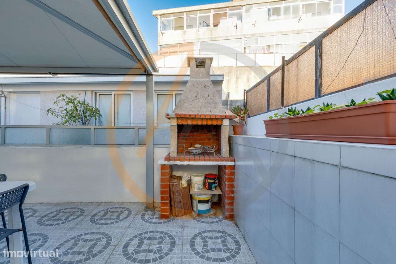 Apartamento T2 | Custoias-25