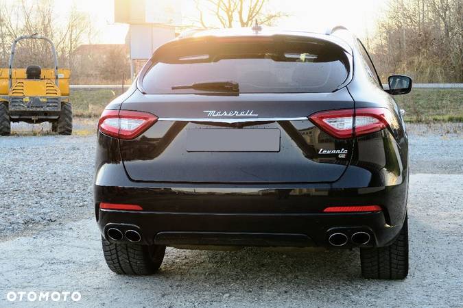 Maserati Levante S - 14