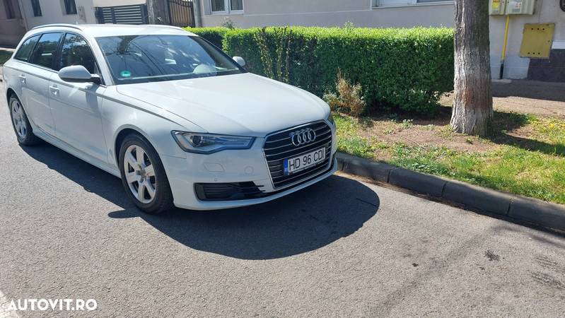 Audi A6 Avant 2.0 TDI Ultra DPF S tronic - 2