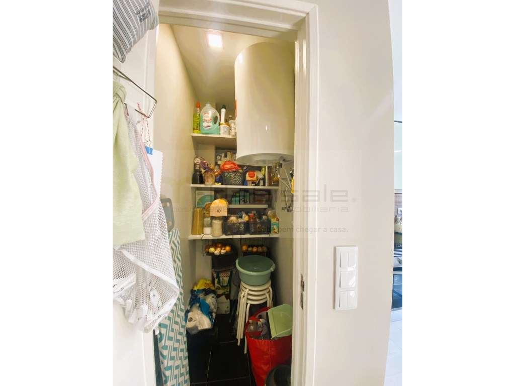 Apartamento T2 Varanda e Vista para Jardim-9