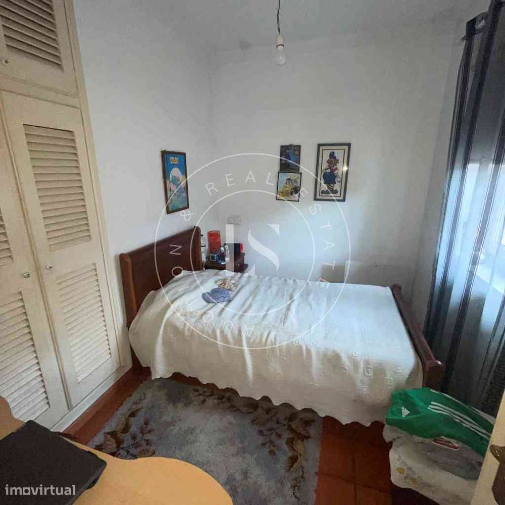 2 Apartamentos + Garagem com Logradouro | Vale de Cambra-20