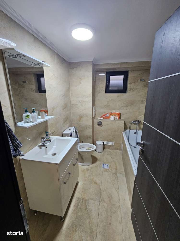 Spatiu de birouri de inchiriat 63mp, Baza 3. Comision 0 - Imagine principală: 3/5