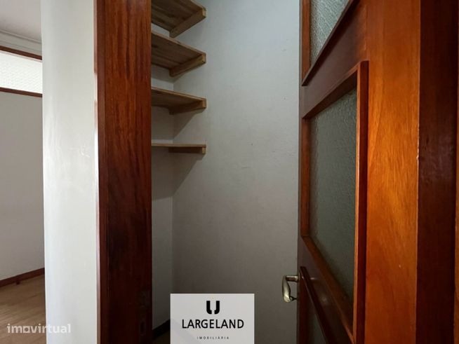 Apartamento T3 + 1 - Pedrouços-14