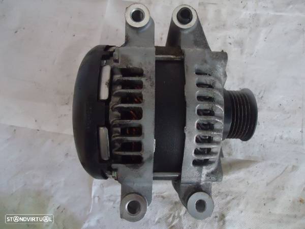 Alternador Chrysler Voyager - 4