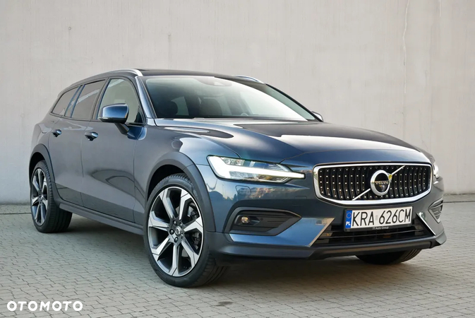 Volvo V60 Cross Country D4 AWD Geartronic Pro - 37