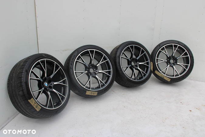 BMW 5 M5 FELGI 20 8073849 8073850 OPONY LATO KOŁA felga 8,5J*20H2 ET28 opona 275/35/20 M727 39066 Pirelli P ZERO 285/35 8 M8 - 8