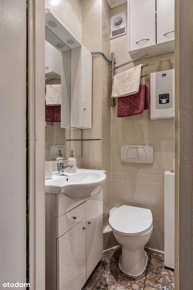 REZERWACJA 44 m²/dwa pokoje/centrum/do wprowadzenia-11