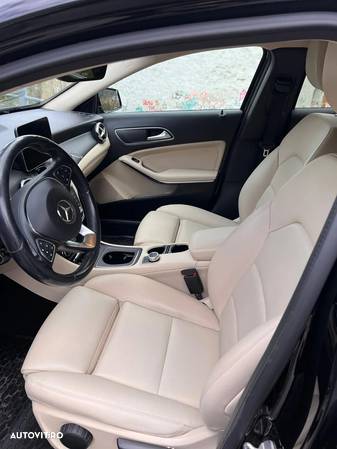 Mercedes-Benz GLA 220 d 4MATIC Aut. - 7