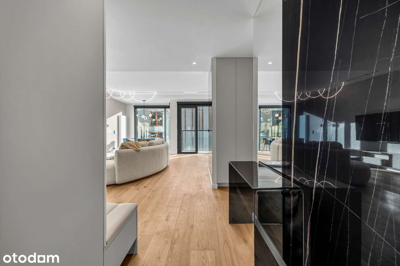 OSTATNIE Piętro | Quiet luxury | Towarowa Square | Metro Rondo Dasz.-2