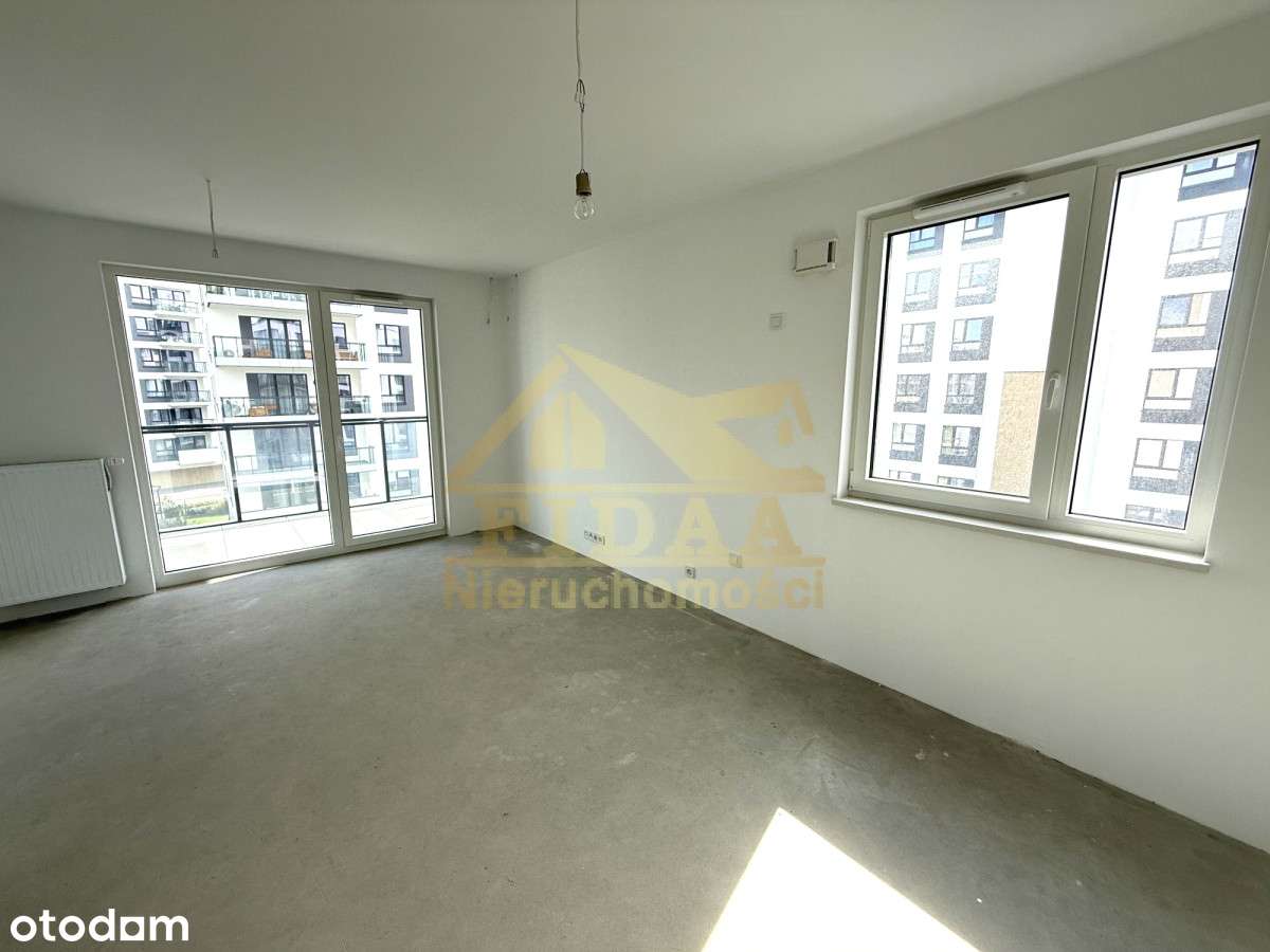 Metro, ciche z tarasem do własnej aranżacji-0