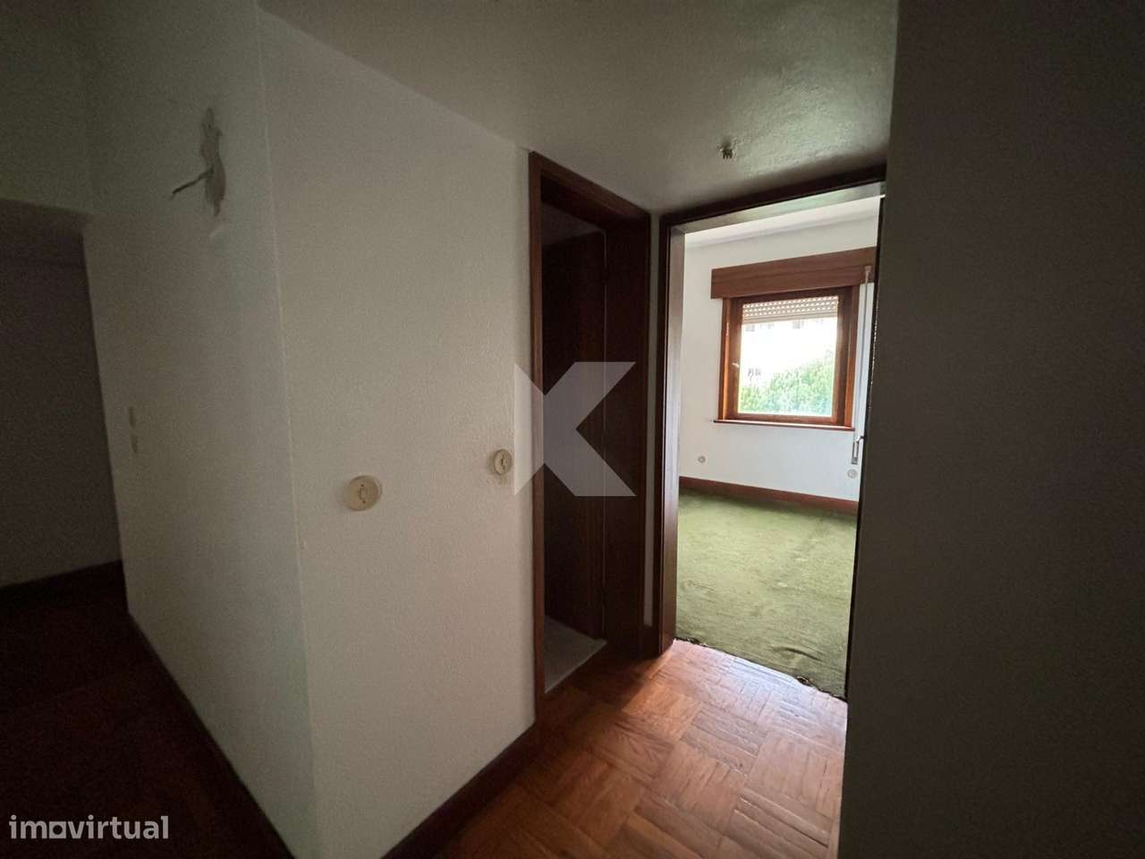 Apartamento T4 com garagem junto ao Rio Douro-8