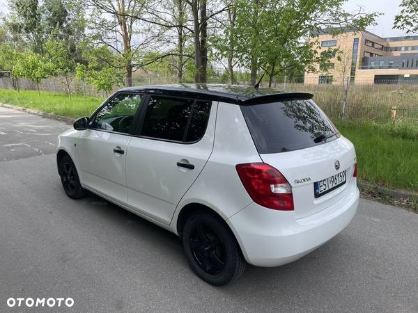 Skoda Fabia 1.2 HTP - 4