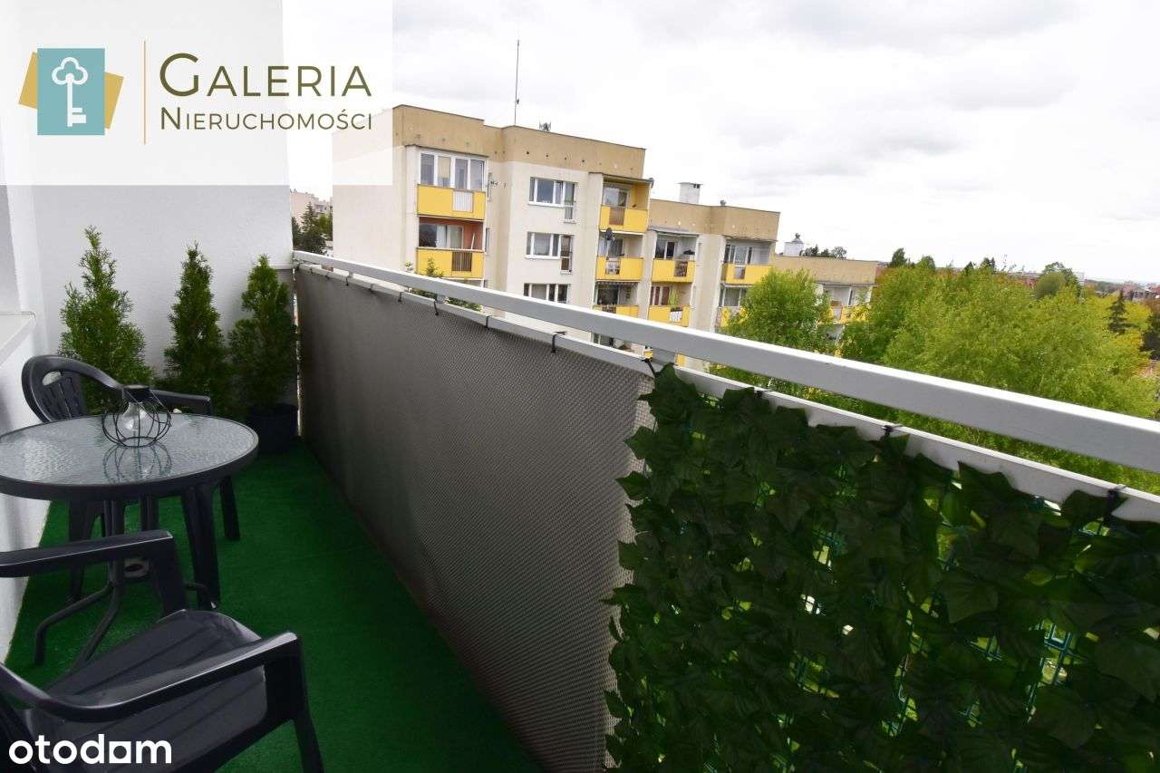 Trzypokojowe mieszkanie w świetnej lokalizacji!-2