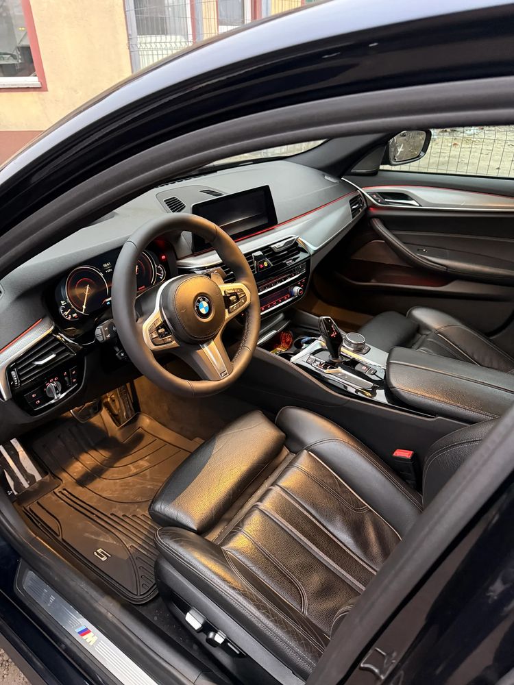 BMW 5 Series G30/G31 [2017 - 2023] 520d xDrive AT 2018