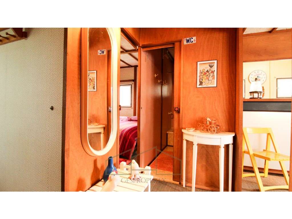 Casa de Madeira, em lote com 400m2, na Lagoa de Albufeira - Sesimbra-18