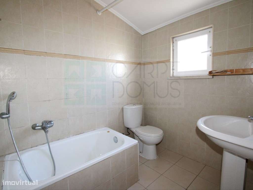 Moradia T6, lote 915m2, próxima da praia, na Parede, Cascais-44