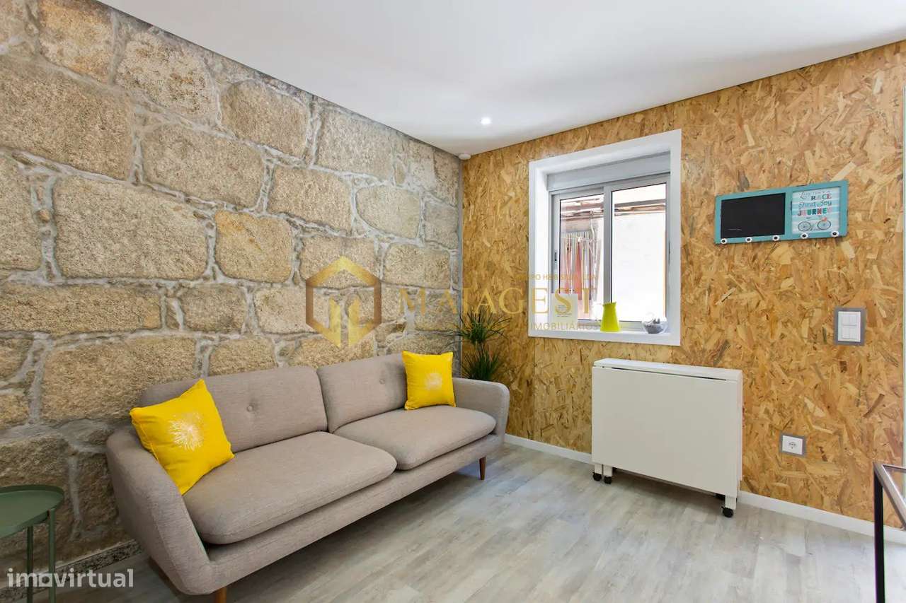 Moradia T1 Duplex Remodelada para Arrendamento em Cedofeita - Grande imagem: 3/12