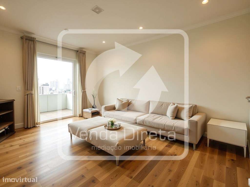 Apartamento T2 com 92 m² na Amora Excelente localização e acessos - Grande imagem: 4/20