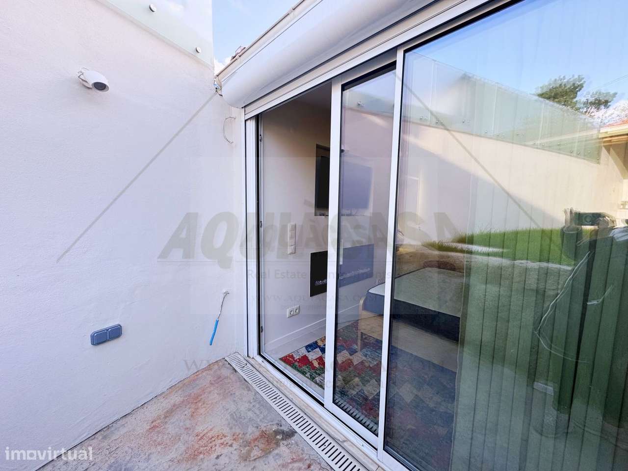 NOVO Moradia Geminada de Alta Qualidade com Jardim/mobilia — Arrabid-20