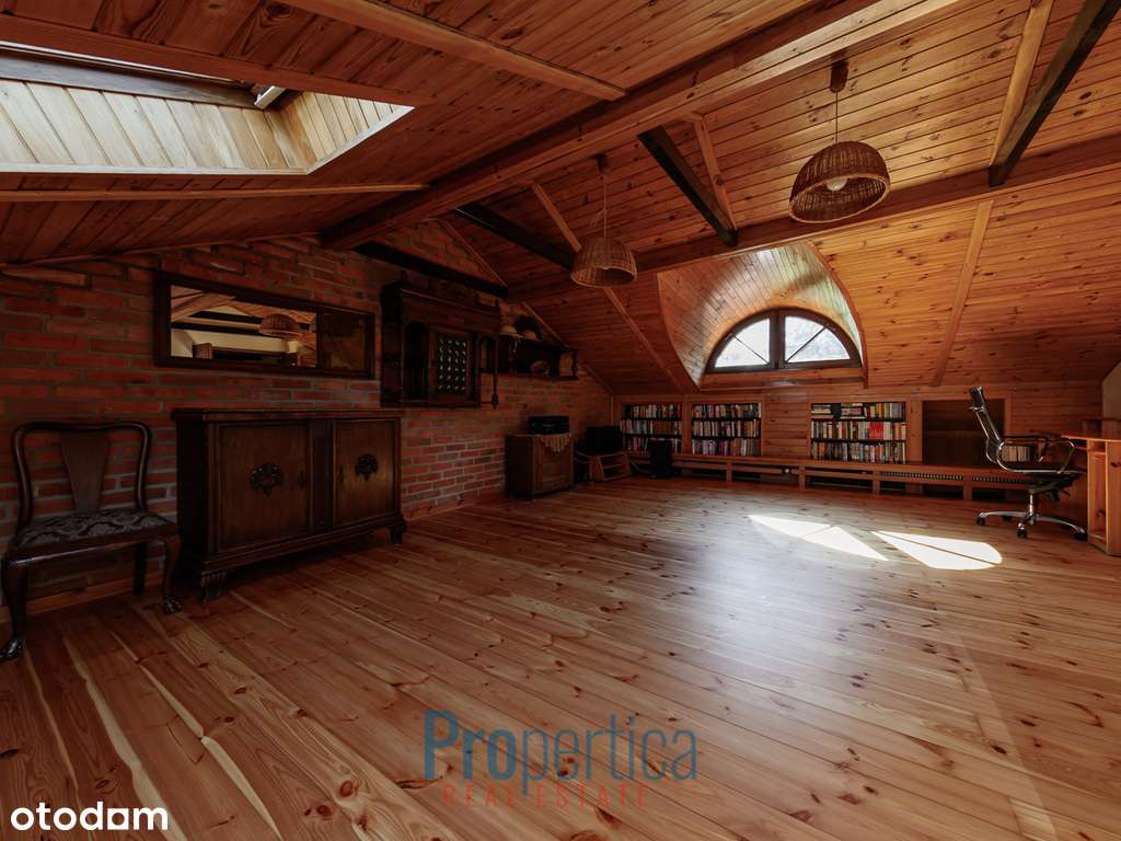 Wyjątkowy komfortowy dom pośród zieleni-14