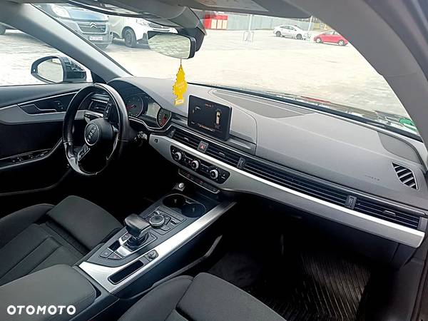 Audi A4 2.0 TDI Sport S tronic - 26