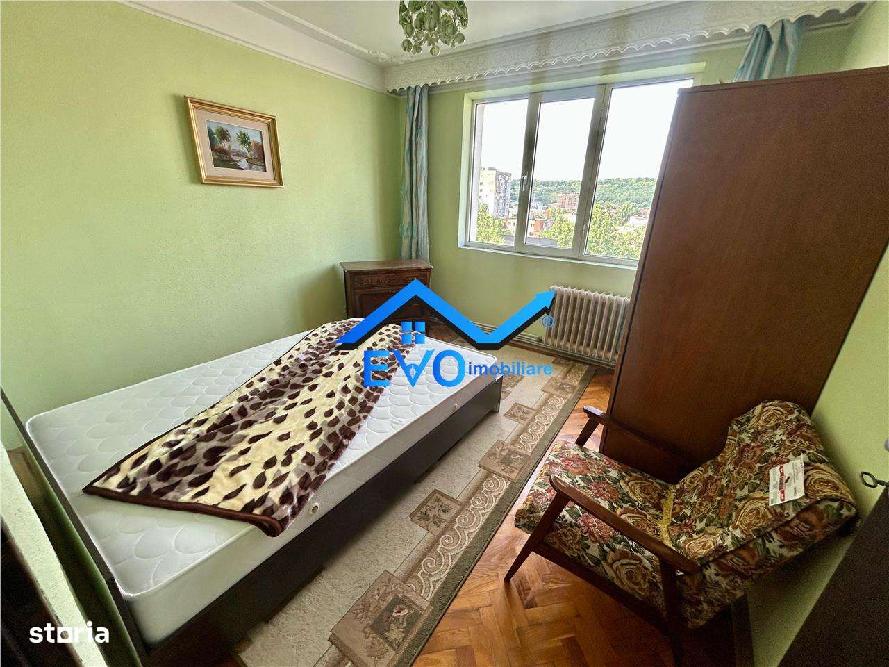 Apartament de inchiriat cu 3 camere, zona Alexandru cel Bun - Imagine principală: 2/12