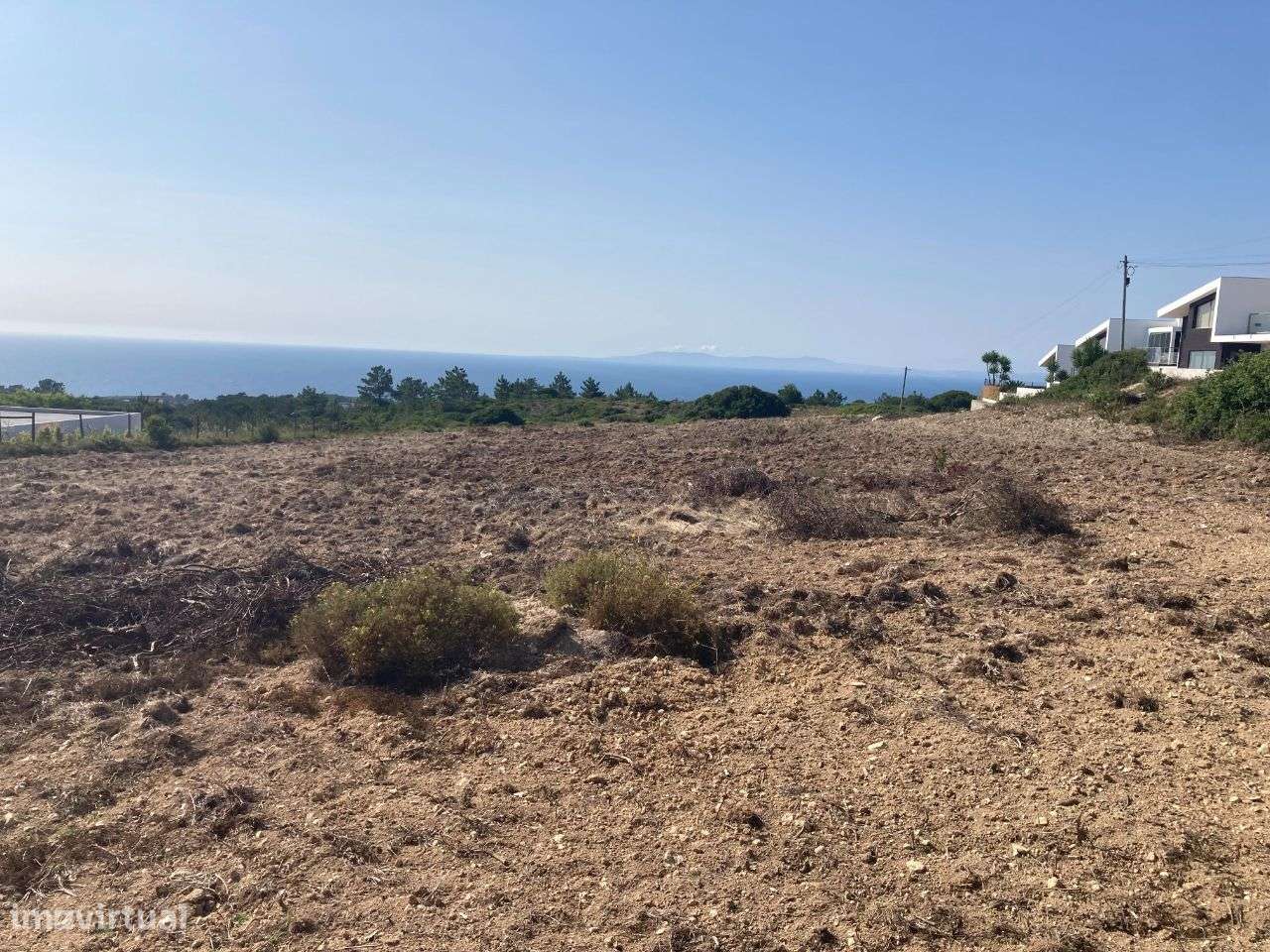 Terreno com 6567m2 vista deslumbrante a 5 minutos do Meco - Grande imagem: 2/7