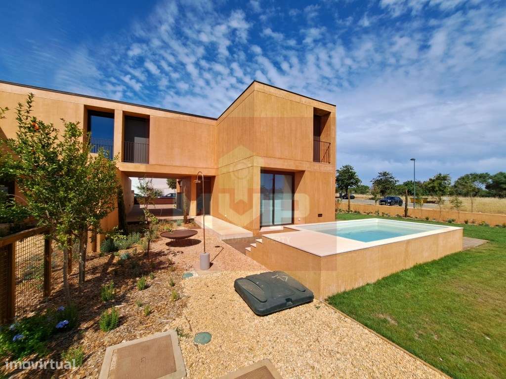 Moradia V3 com piscina e garagem em Vilamoura-12