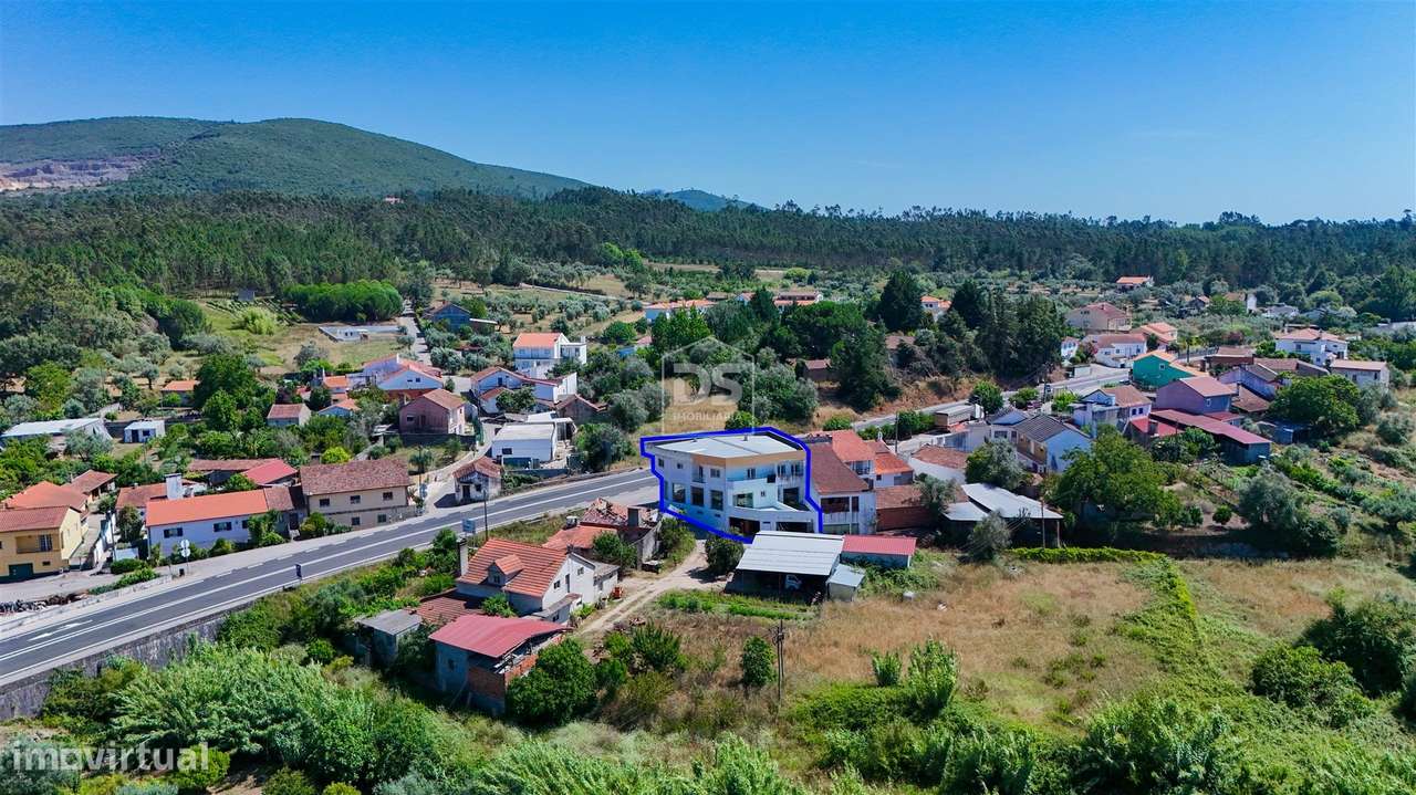 Prédio T2 Venda em Tapéus,Soure-2