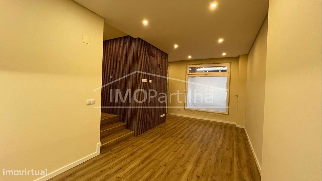 Apartamento T1
Agualva - Cacém - Grande imagem: 5/15