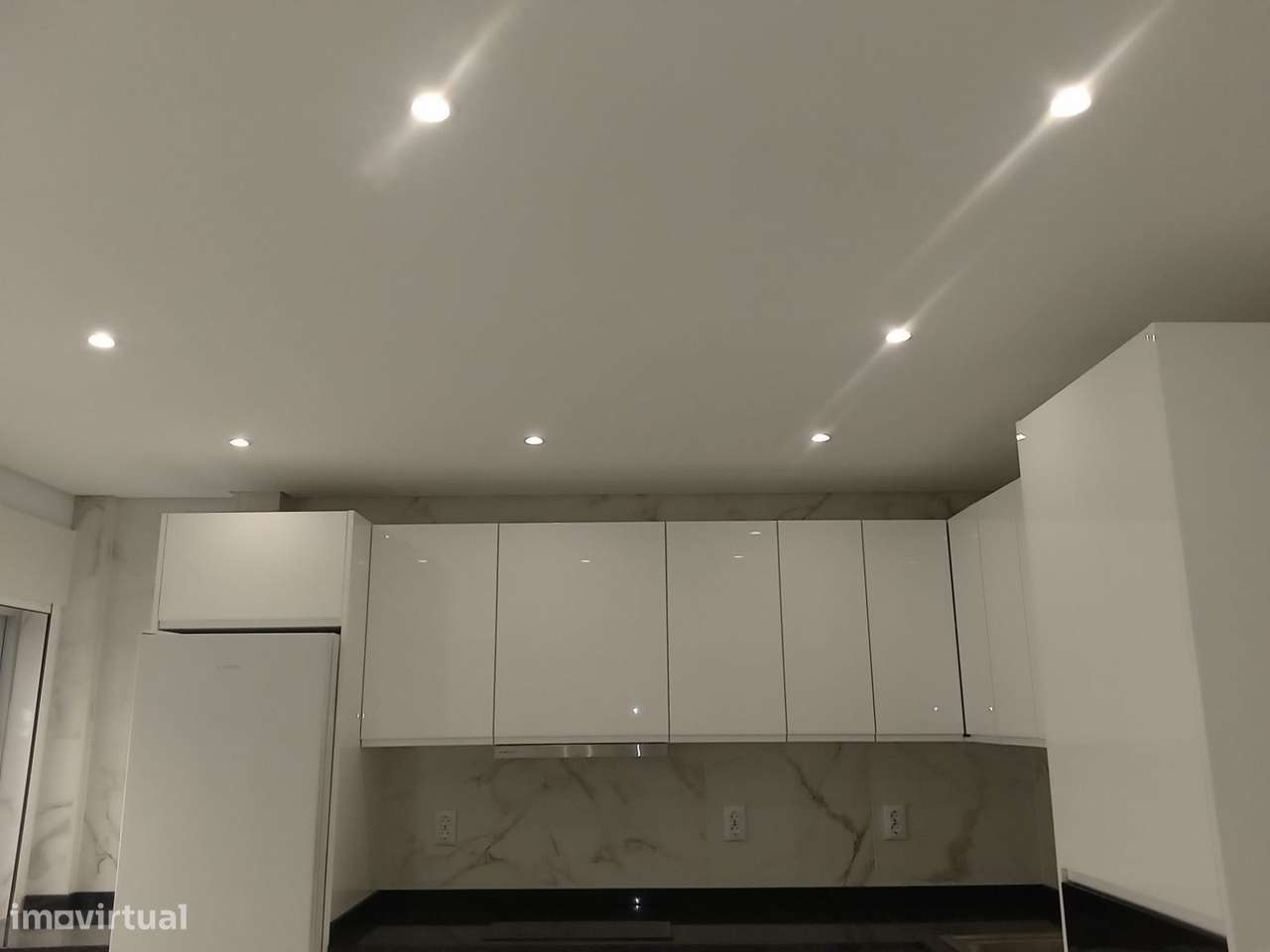 Apartamento T3 totalmente renovado - Baixa de Faro - Grande imagem: 2/46