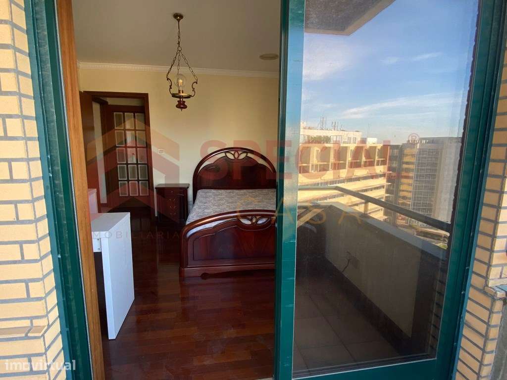 Apartamento T2 Mobiliado Pronto a Habitar-18