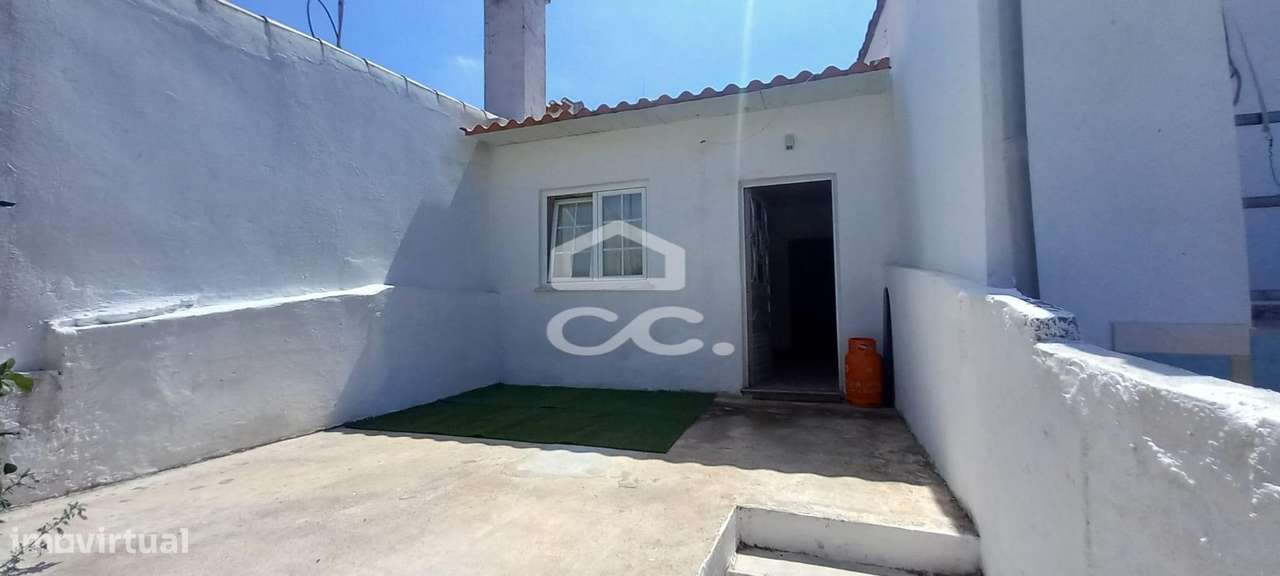 Moradia Renovada T2 em Beringel-12