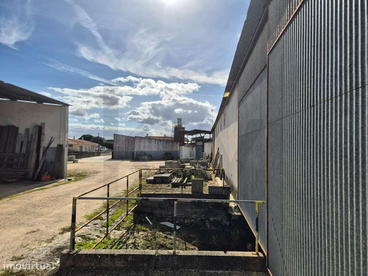 Armazém com 4.540 m2 de Terreno Urbano – Leiria / Carvide - Grande imagem: 5/20