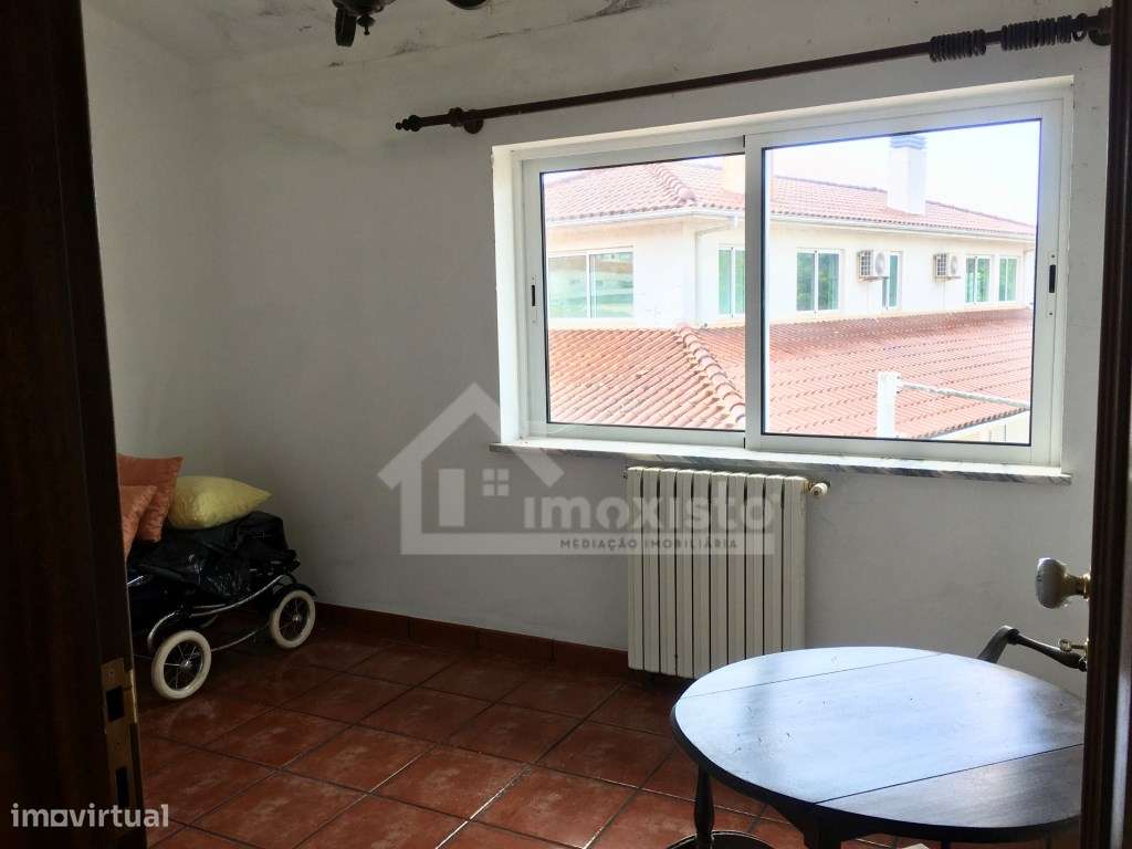 Moradia T6 pronta a habitar com piscina em Lousã-51