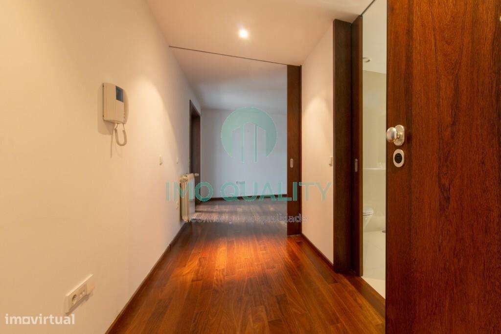 T1|Pólo Universitário |Lugar Garagem - Grande imagem: 4/22